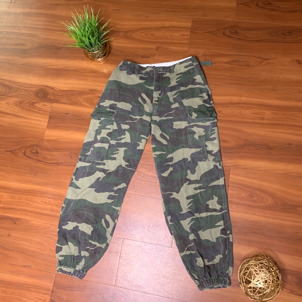 Cargo pants